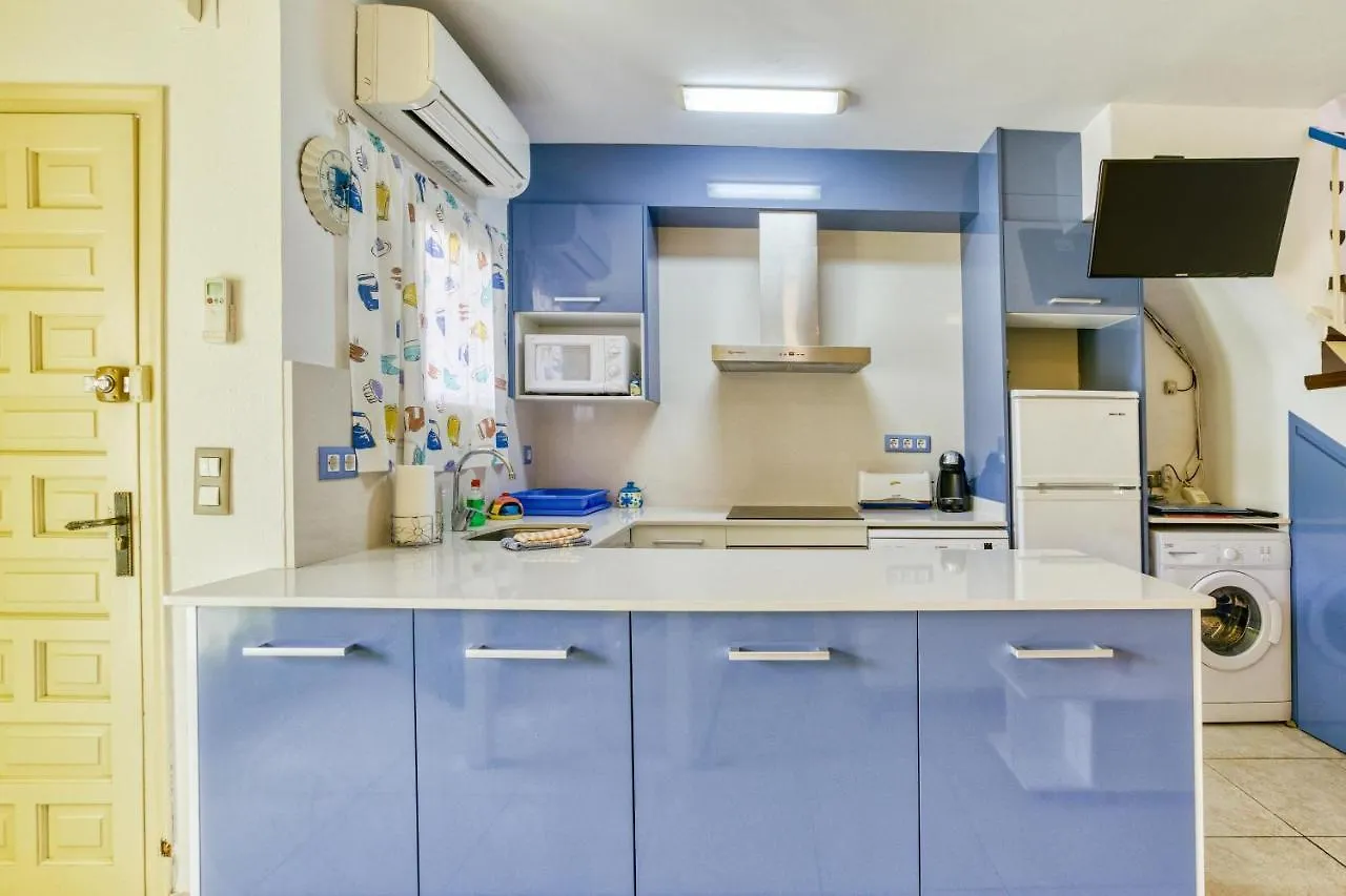 Apartamento Roses Victor 아파트
